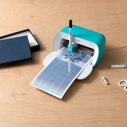 Cricut - Joy - 4 Feuilles de Vinyle Permanent Inscriptible - Argent Holographique - 14 x 33 cm